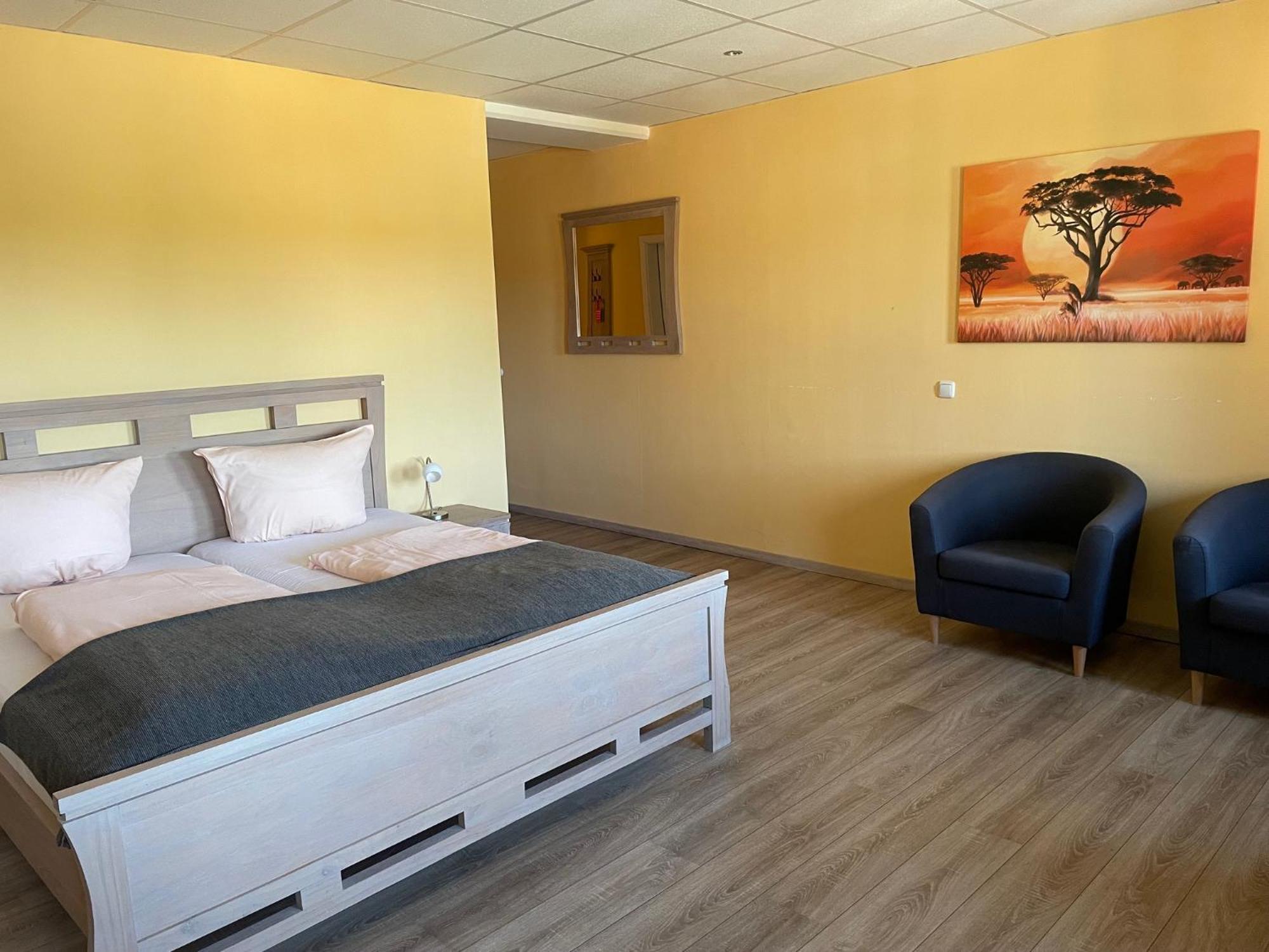 Hotel Rabenstein Raben Steinfeld Екстер'єр фото