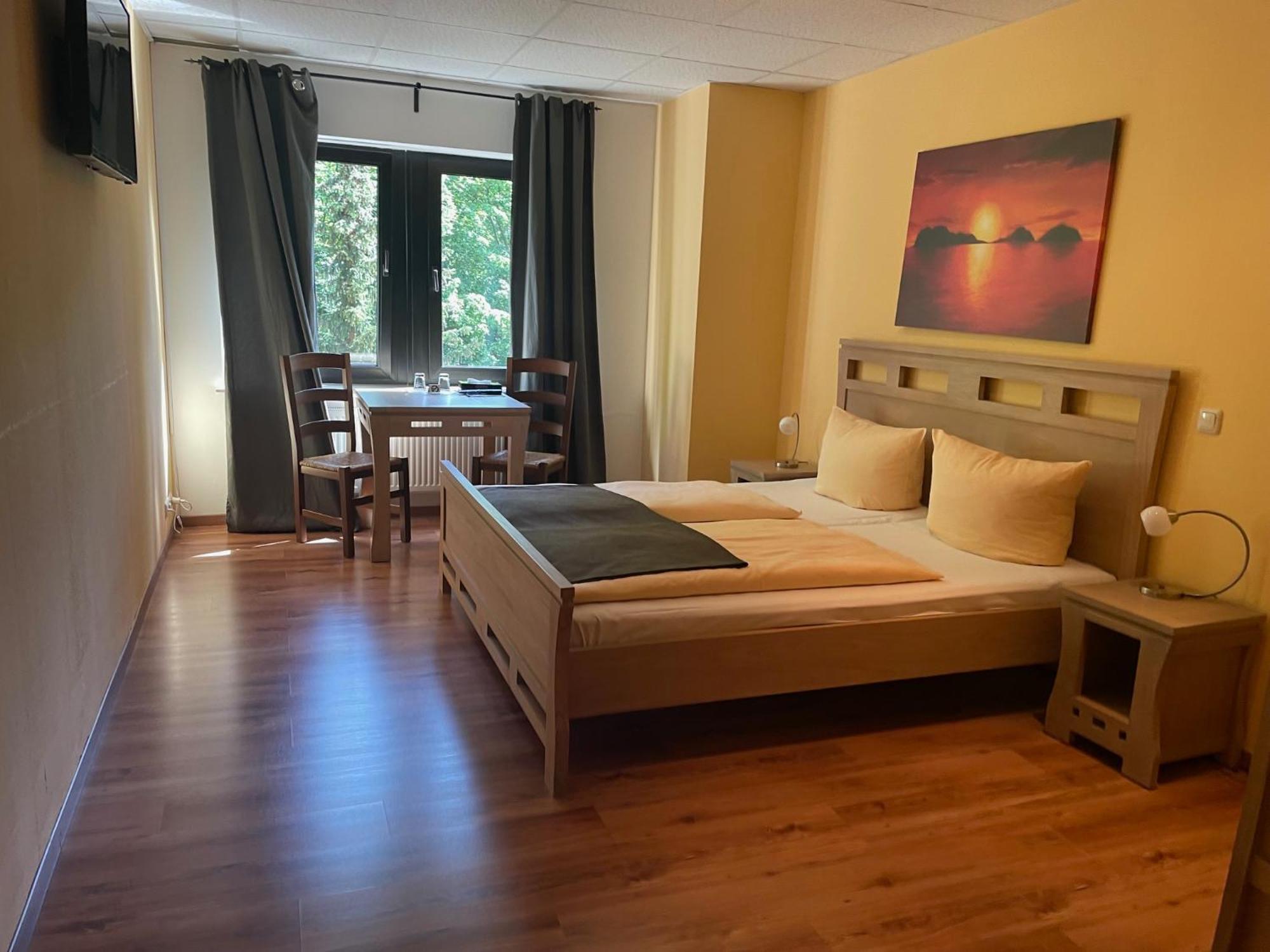 Hotel Rabenstein Raben Steinfeld Екстер'єр фото
